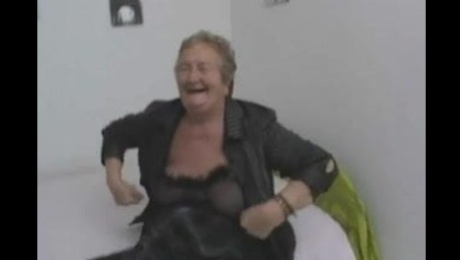 Fat Italian Grannie loves Anal and Cum