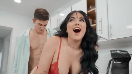 Lucky guy gets to bang Nika Venom and Jordyn Falls in a threesome