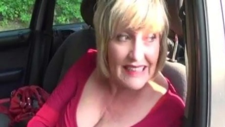 Big tits Granny gives road head oudoors in car meet